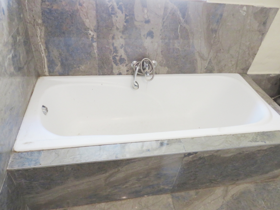 To Let 3 Bedroom Property for Rent in Lake Deneysville AH Free State